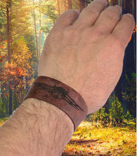 Armband met wolf-tribal