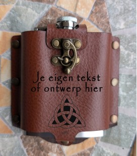 lederen hoes met luxe sluiting eigen ontwerp
